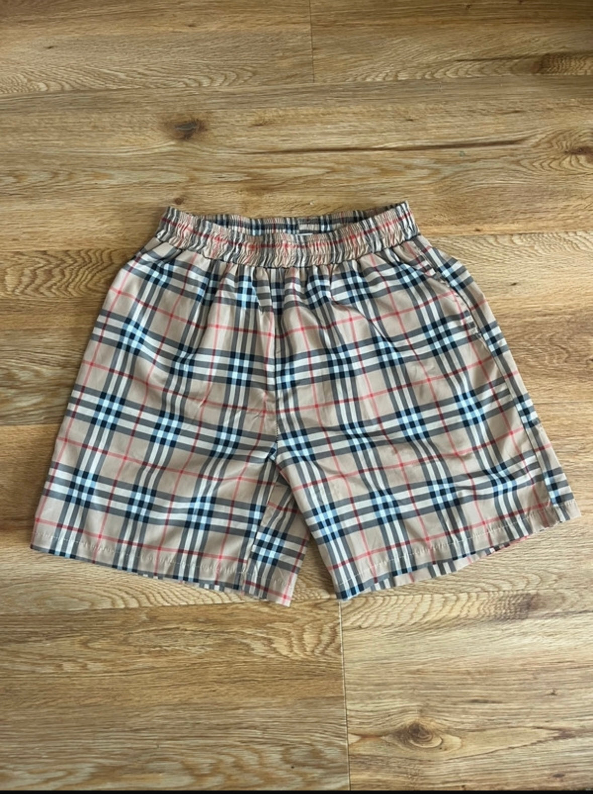 Short Burberry