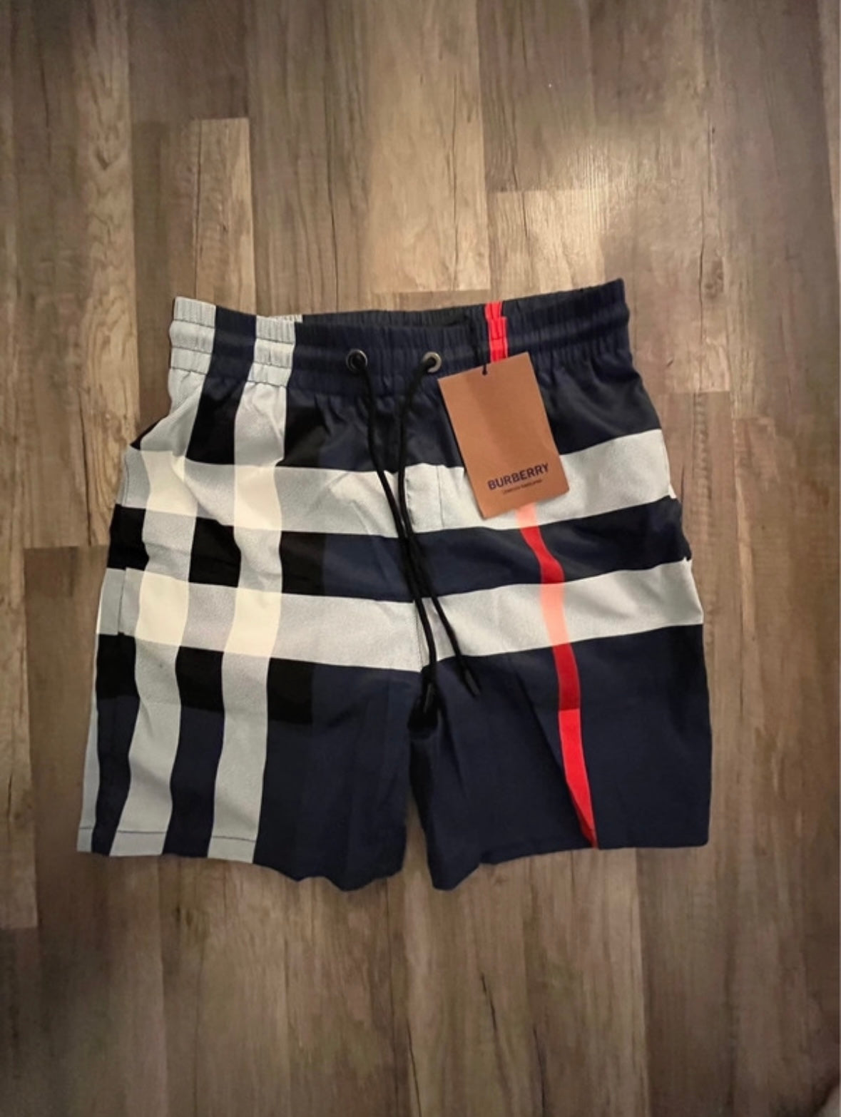 Short Burberry